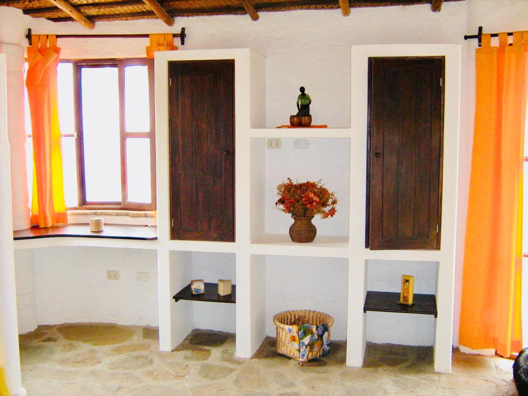Hotel Smiling Crab Canoas de Punta Sal Eksteriør billede