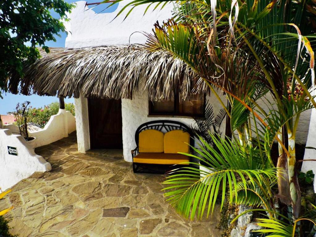 Hotel Smiling Crab Canoas de Punta Sal Eksteriør billede
